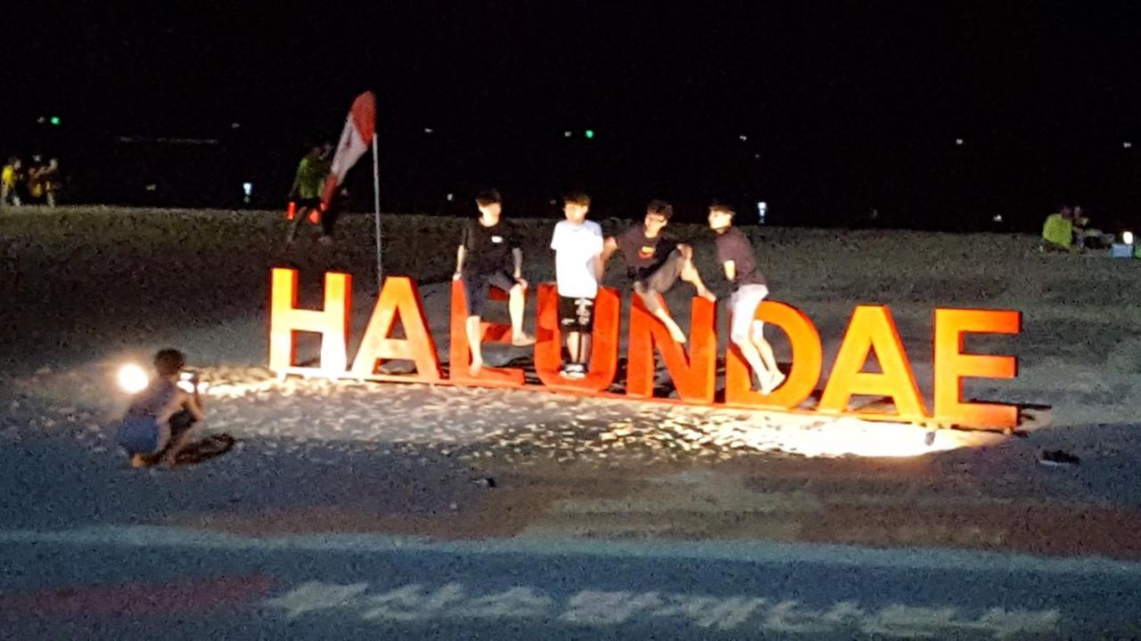 With Guesthouse Busan Exterior photo